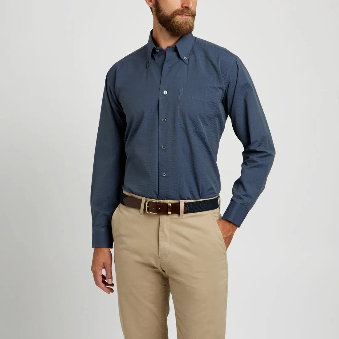 Casual Fit Seersucker Button Cuff Shirt in Navy