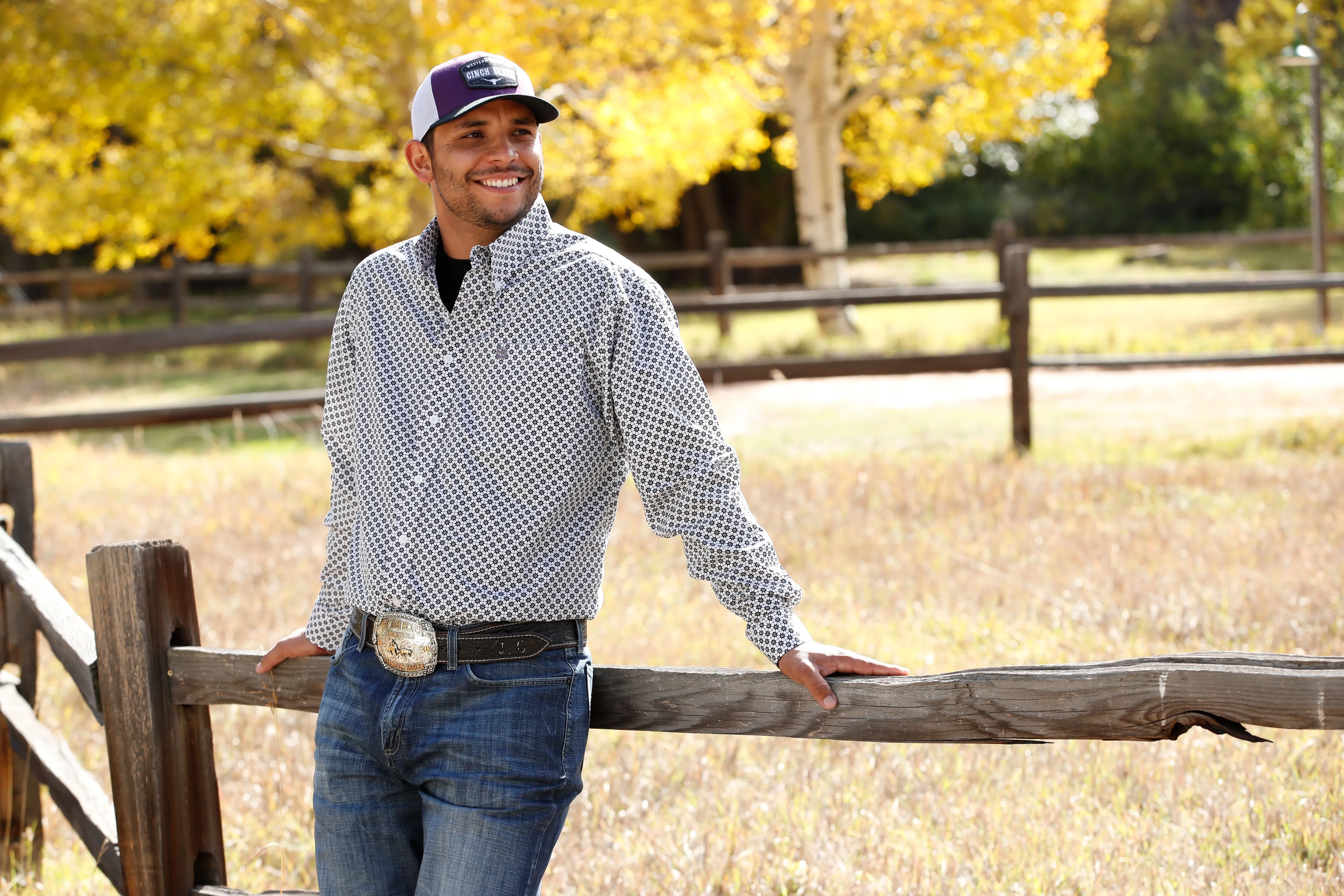 Cinch Men's White and Purple Geometric Button Down Western Shirt