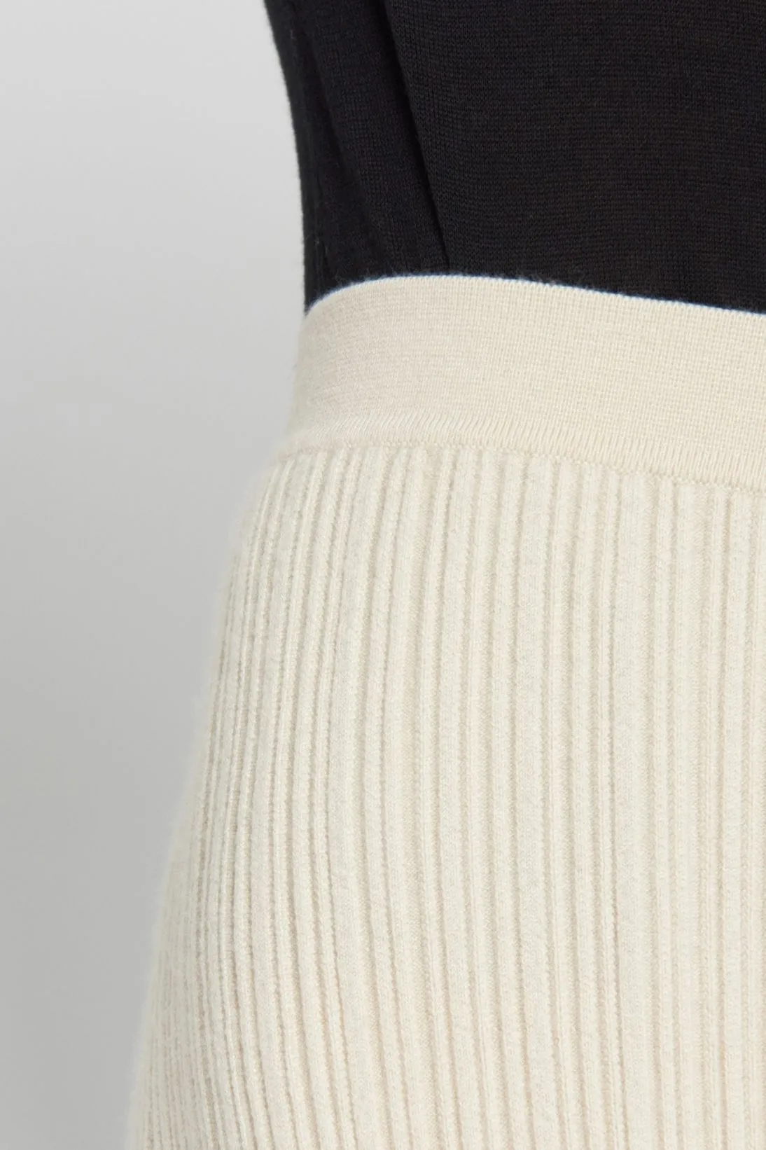 COLOR BLOCK PANT
