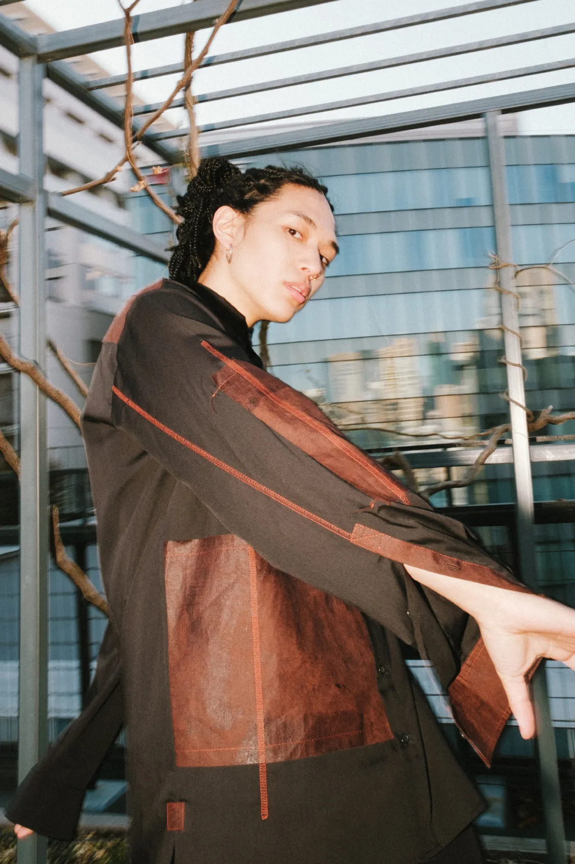 CONTRAST TECH SHIRT / material mix