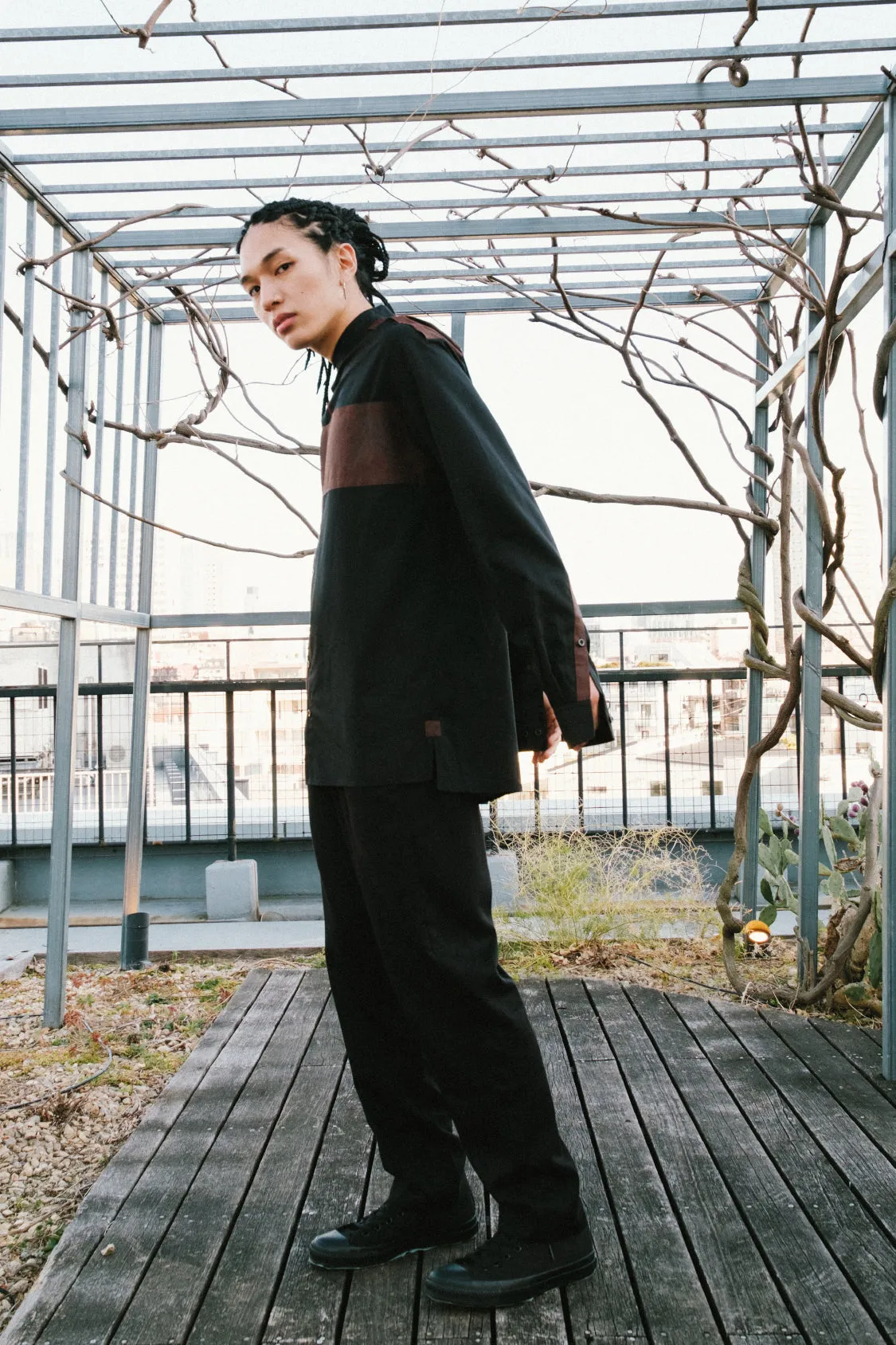CONTRAST TECH SHIRT / material mix