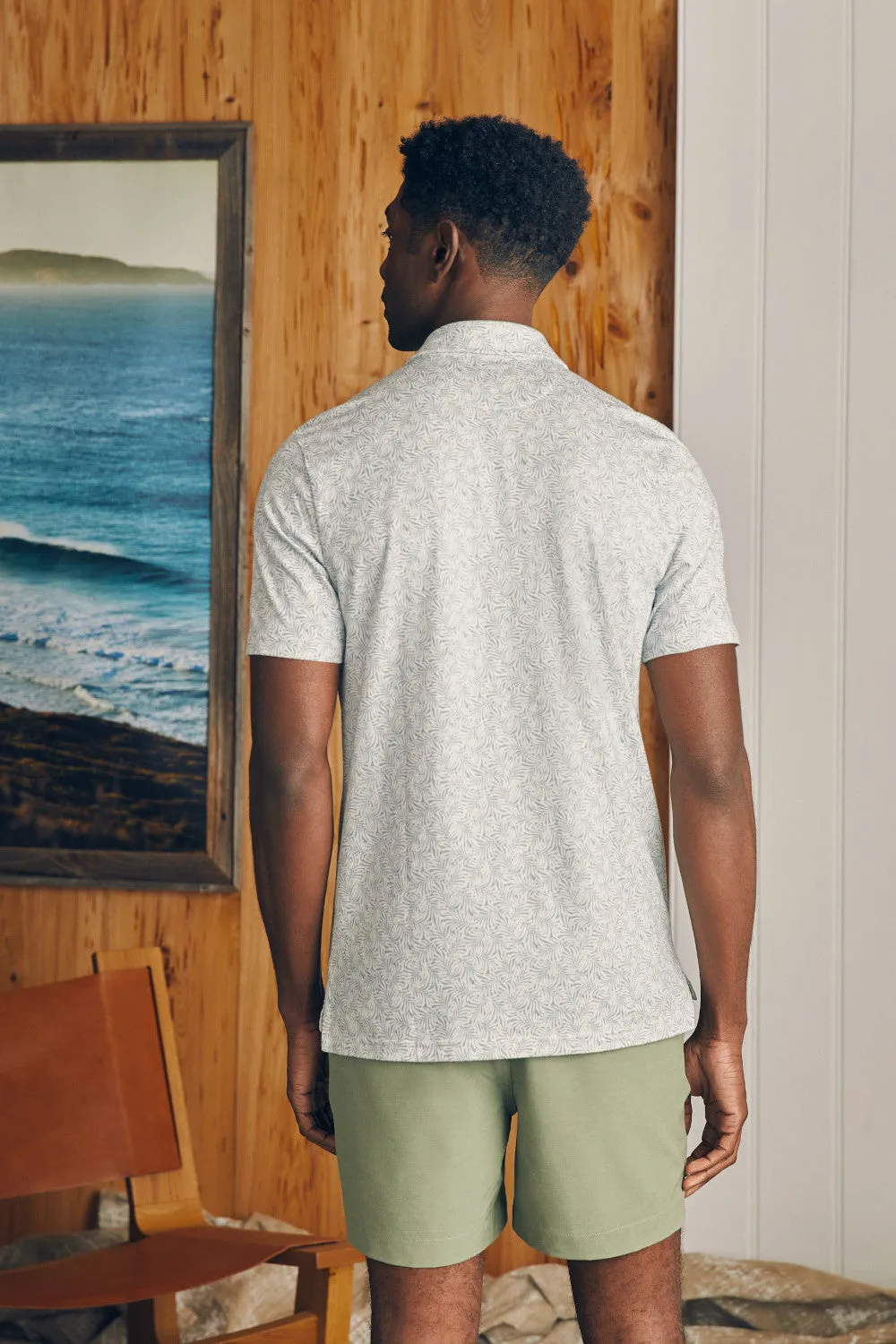 Faherty Movement Short-Sleeve Pique Polo Shirt in Sky Canopy Print