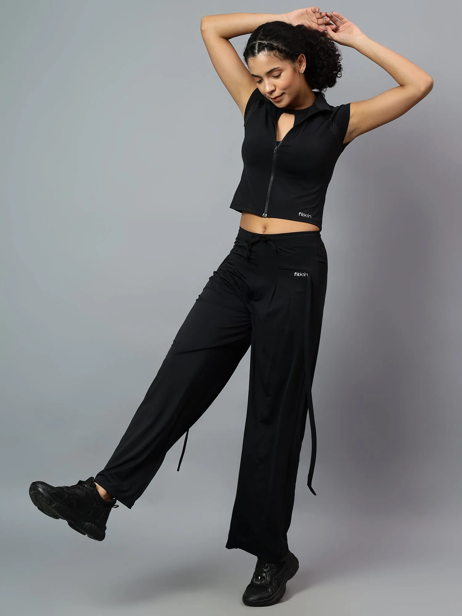 Fitkin Women's Black Front Open Front Zip Tshirt