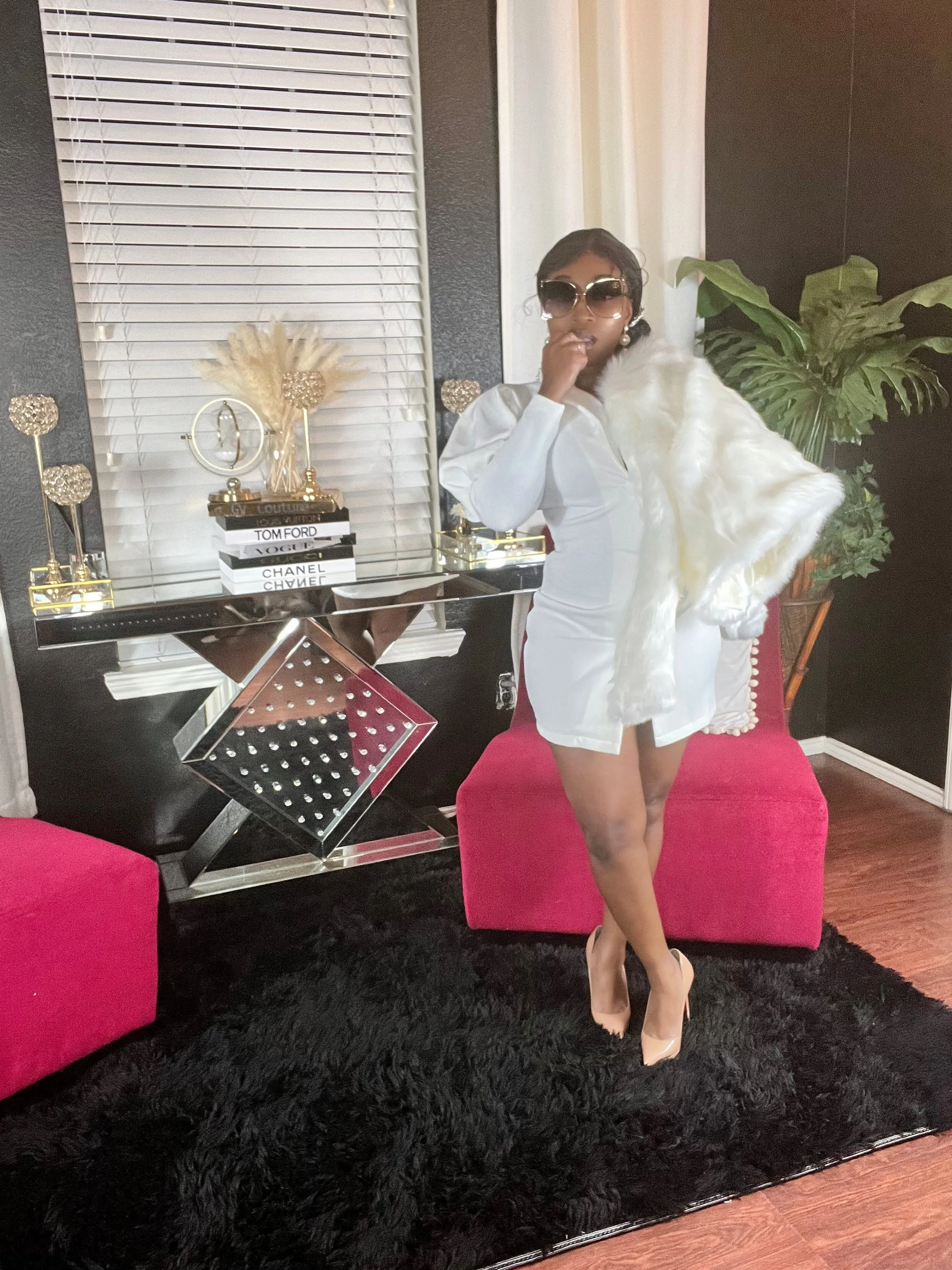 GV Born Bougie Faux Fur Coat