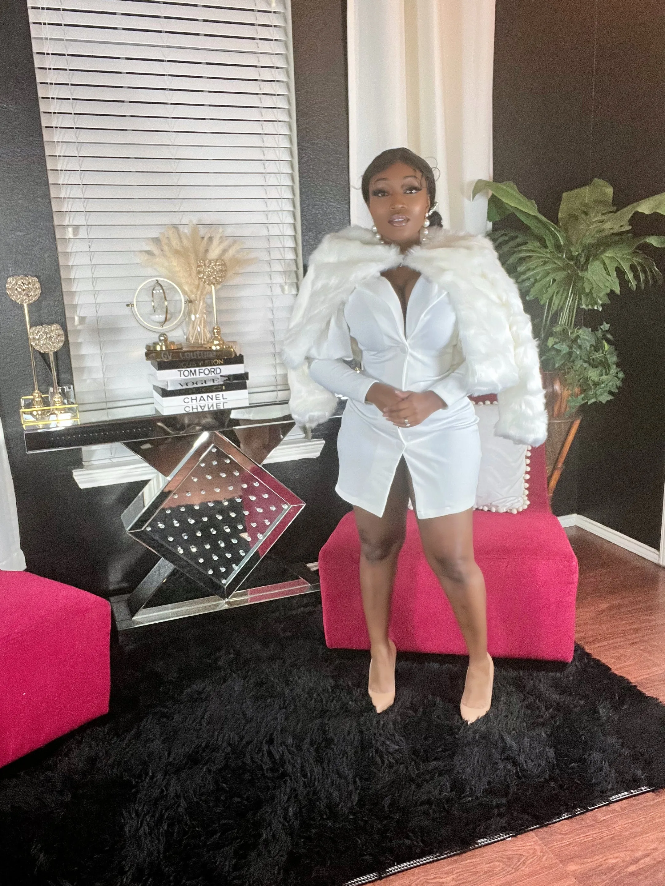 GV Born Bougie Faux Fur Coat