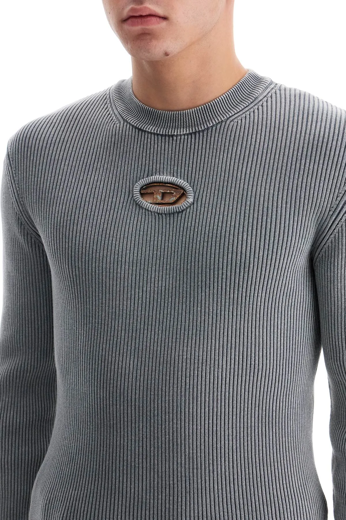 LONG-SLEEVED M-VAL