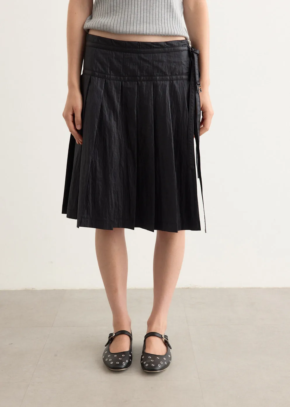 Pleated Zipper Skirt