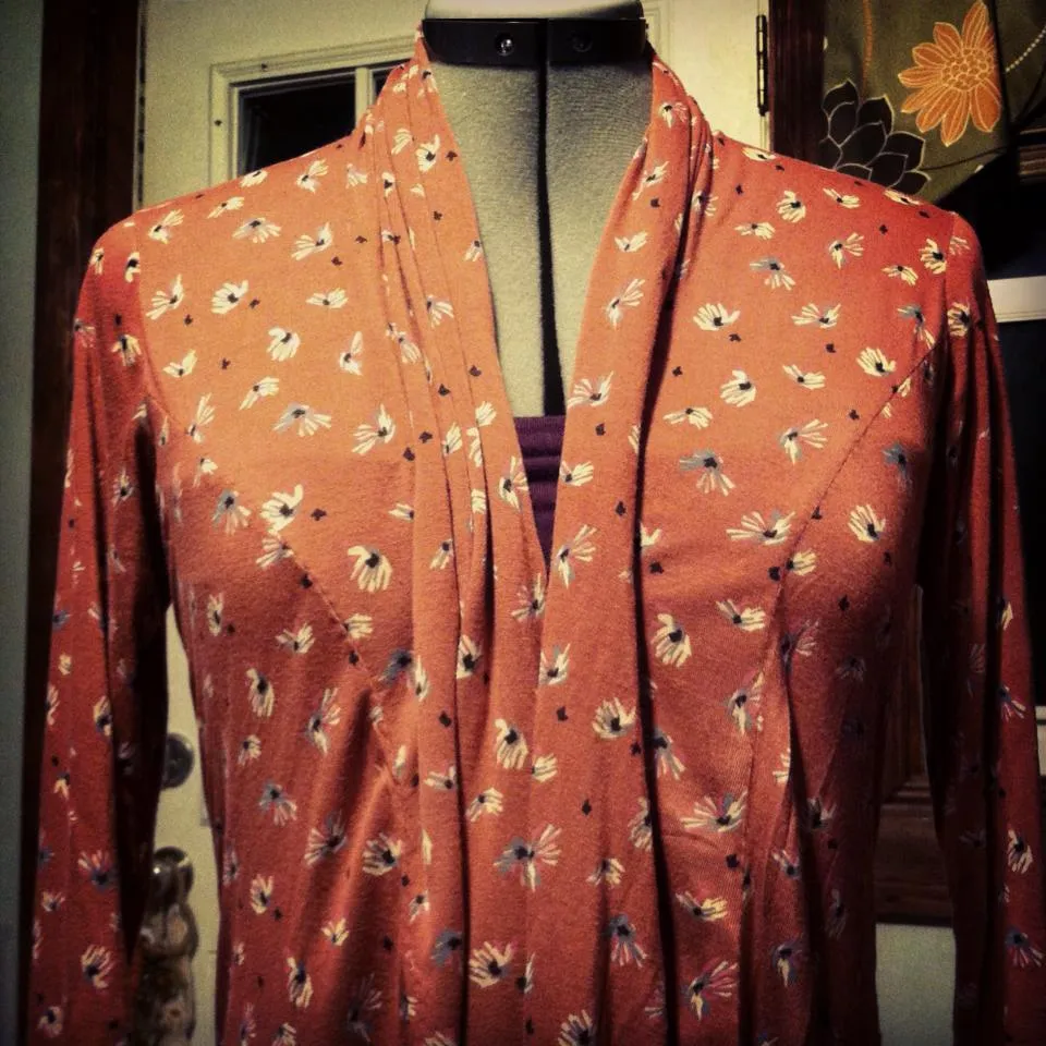 Scarf Neck Cardigan (Women)